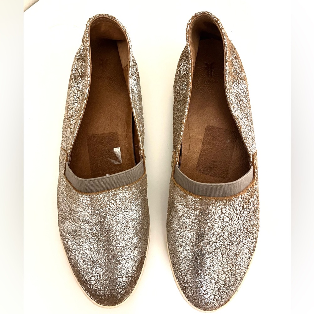 Frye Melanie Slip-On Flat - Picture 4 of 7
